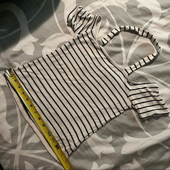 American Eagle Halter Off the Shoulder Top - Picture 8 of 8